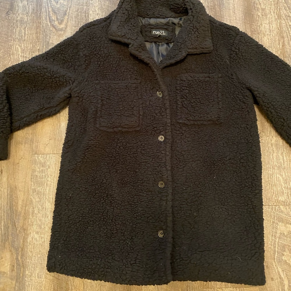 Sherpa shacket medium